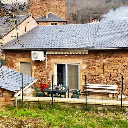 בית נופש L'auselon De Montanha